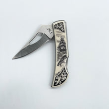 Scrimshaw Style Pocket Knife