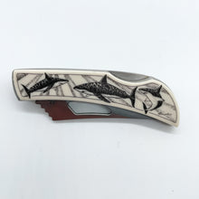 Scrimshaw Style Pocket Knife